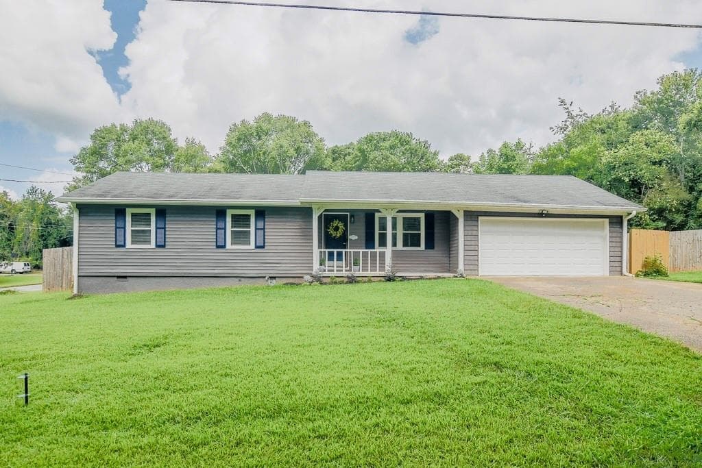 2795 Frank Lane, Douglasville, GA 30135 — most recent listing photo