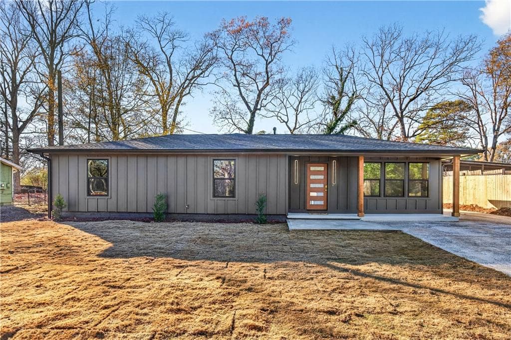 2720 Ivanhoe Lane, Smyrna, GA 30082 — most recent listing photo