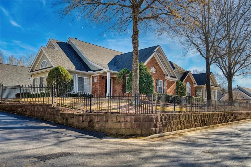 2917 Oakside Circle, Alpharetta, GA 30004 — most recent listing photo