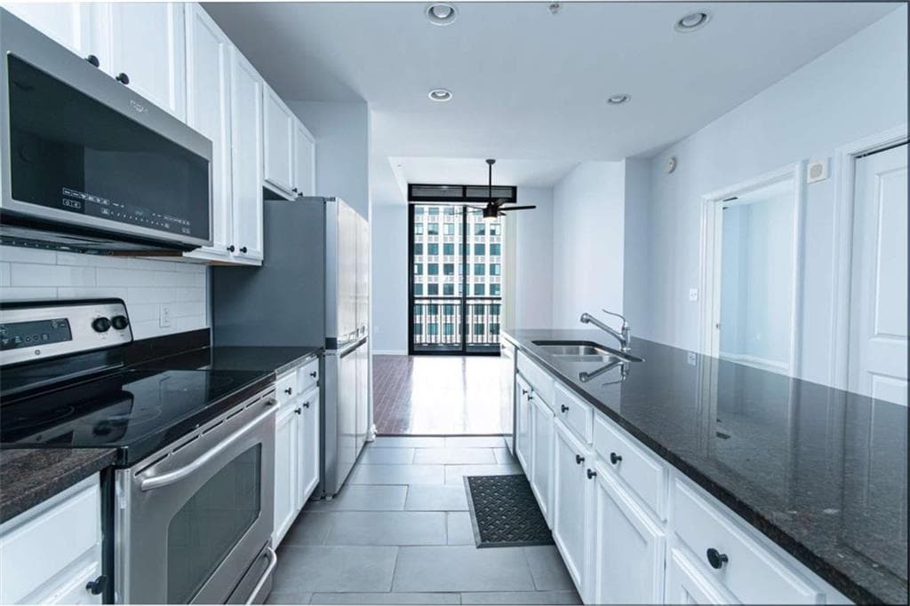 3040 Peachtree Road 1501, Atlanta, GA 30305 — most recent listing photo