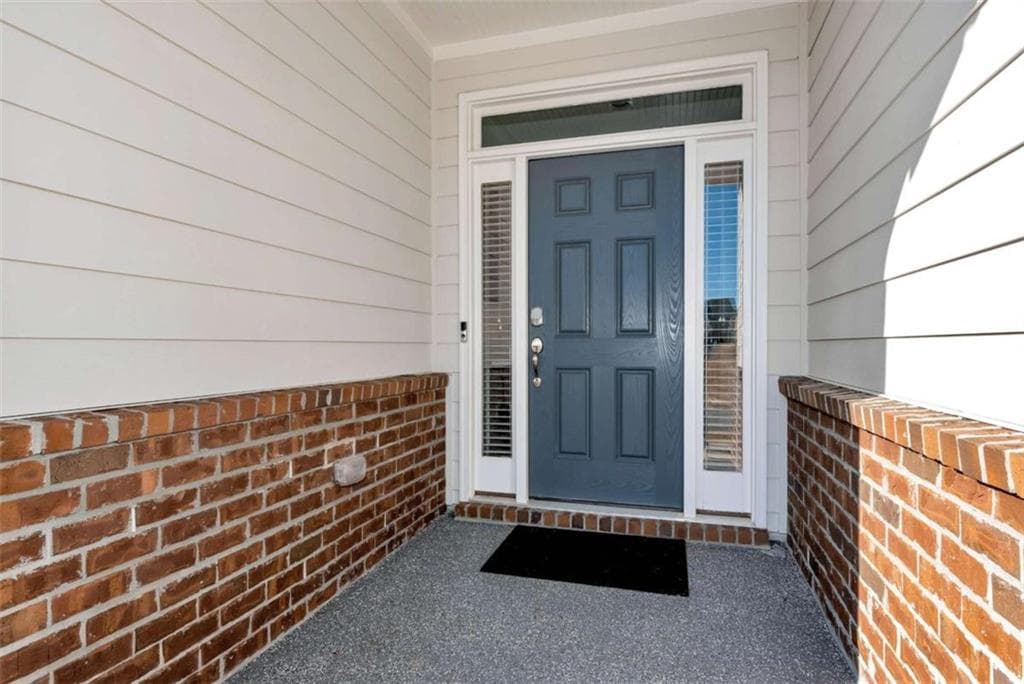 5 bedroom, 3 bathroom, 3,070 sq ft single family residence for sale at 6968 Manchester Drive, Flowery Branch, GA 30542 — photo 8