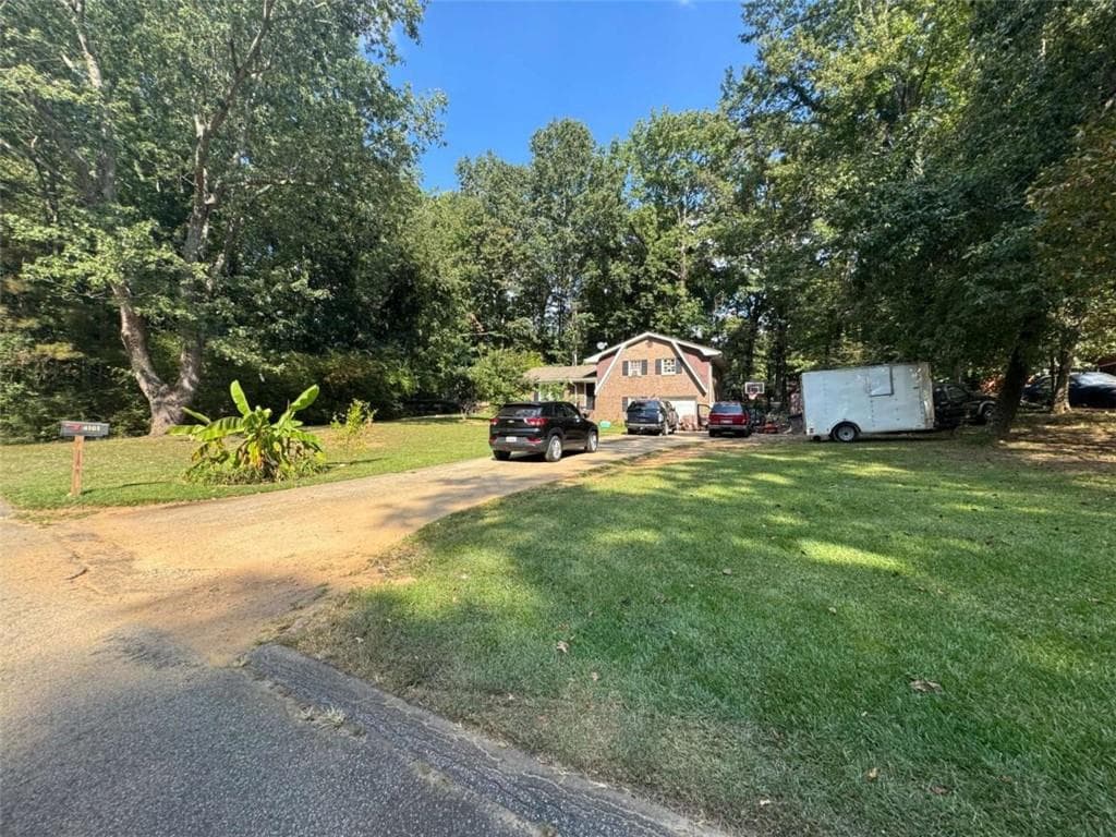 3 bedroom, 2 bathroom, 2,650 sq ft single family residence sold at 4101 Westview Street, Douglasville, GA 30135