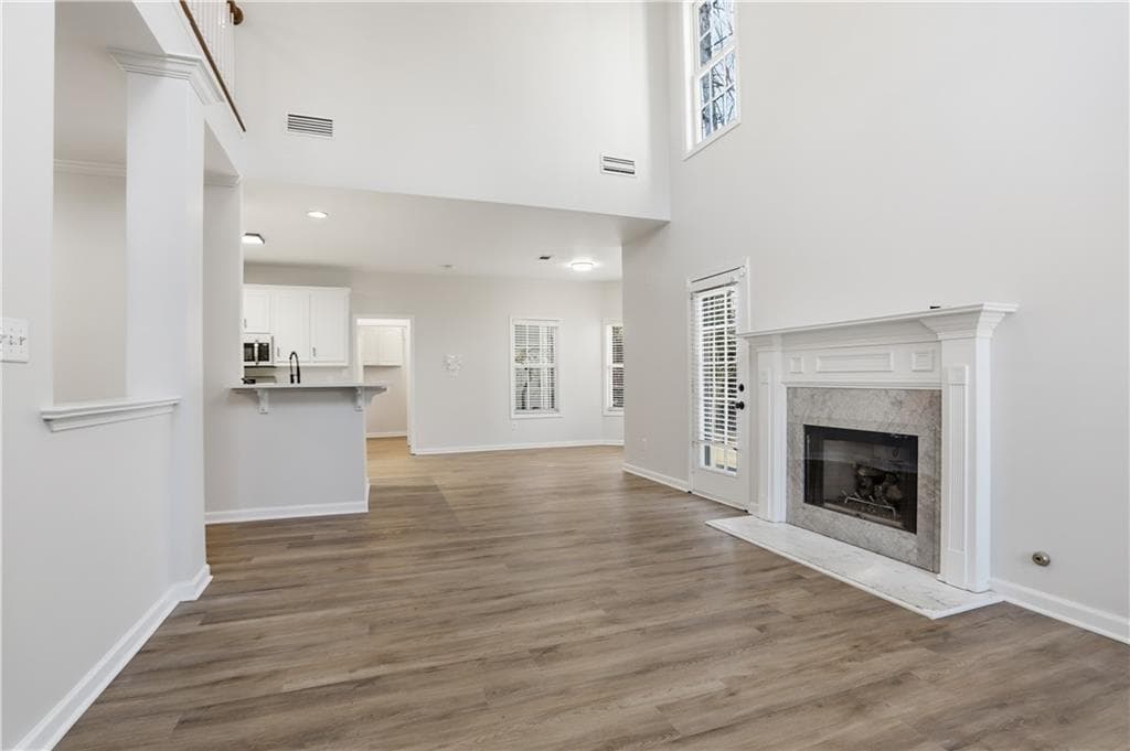 4 bedroom, 3 bathroom, 2,730 sq ft single family residence for sale at 1210 Arthur Court, Lawrenceville, GA 30043 — photo 4