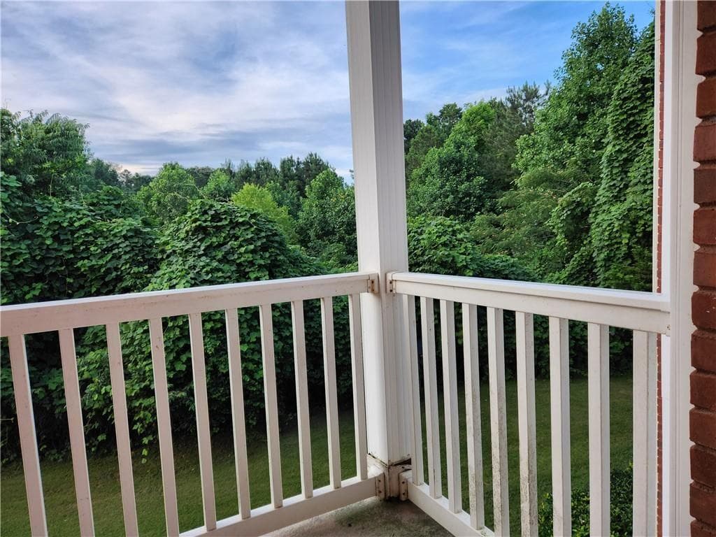 2 bedroom, 2 bathroom, 1,128 sq ft condominium for sale at 7712 Autry Circle 516, Douglasville, GA 30134 — photo 6