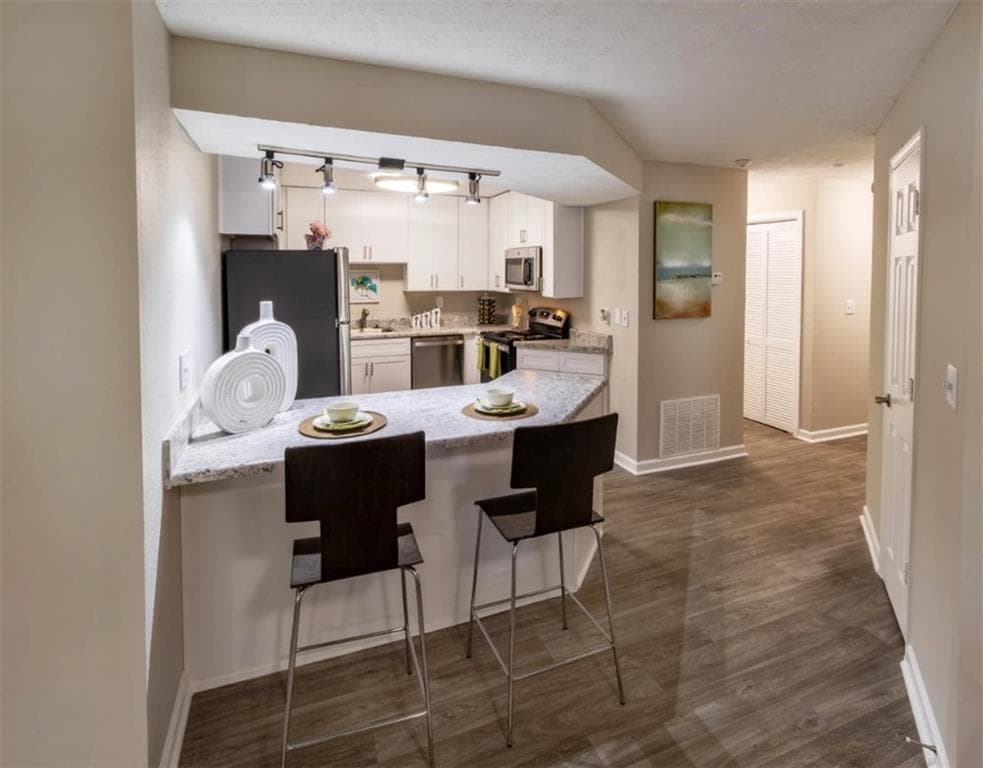 1 bedroom, 1 bathroom, 798 sq ft apartment for rent at 2845 Holcomb Bridge Road 3209, Alpharetta, GA 30022 for $1,241 a month — photo 4