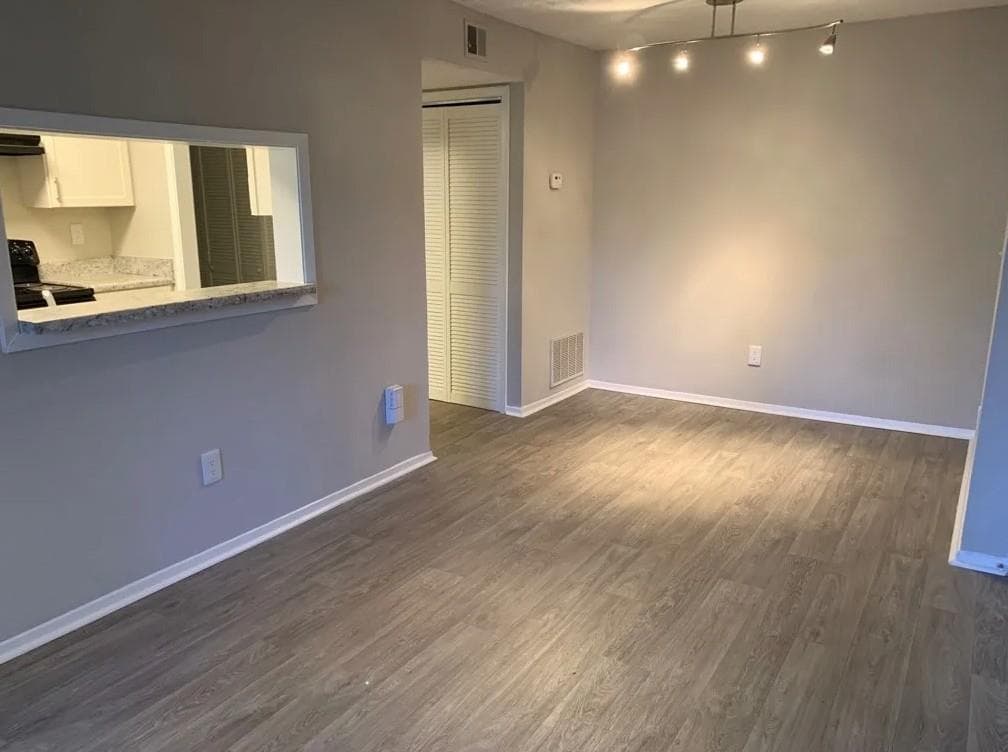 1 bedroom, 1 bathroom, 798 sq ft apartment for rent at 2845 Holcomb Bridge Road 3209, Alpharetta, GA 30022 for $1,241 a month — photo 6