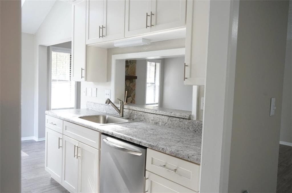 2 bedroom, 2 bathroom, 1,355 sq ft apartment for rent at 2845 Holcomb Bridge Road 2301, Alpharetta, GA 30022 for $1,598 a month — photo 3