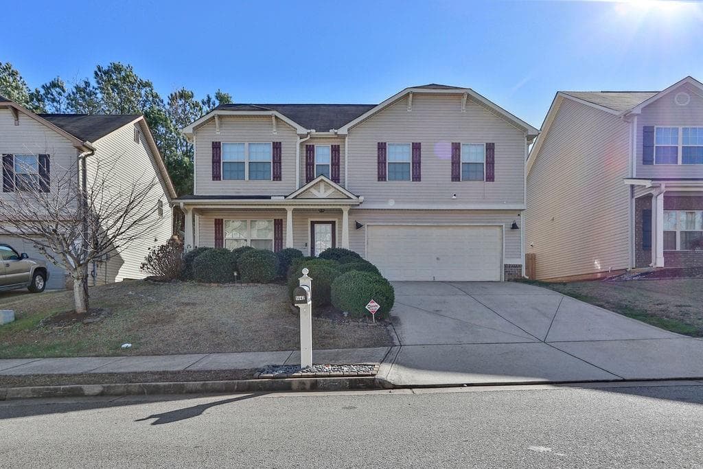 5642 Elwood Circle, Flowery Branch, GA 30542 — most recent listing photo