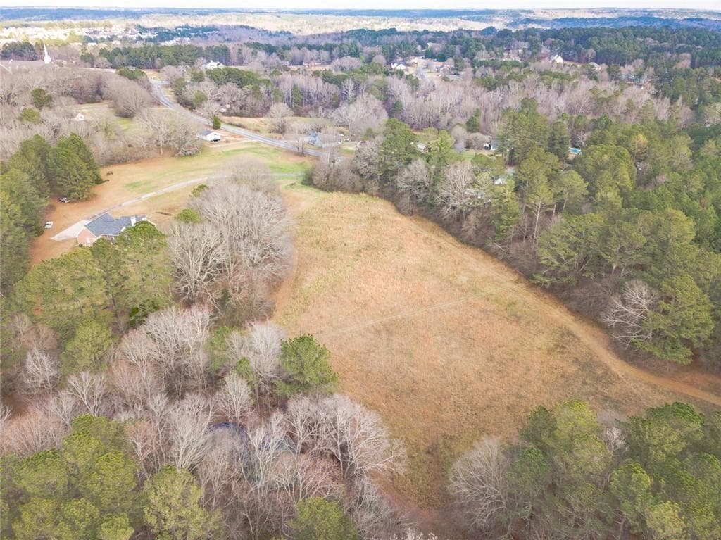 3 bedroom, 3 bathroom single family residence under contract at 928 Grayson New Hope Road, Lawrenceville, GA 30045 — photo 8