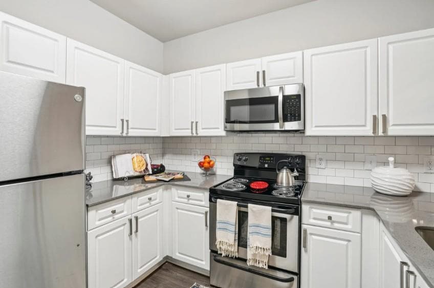 1 bedroom, 2 bathroom, 864 sq ft apartment for rent at 405 Phillip Boulevard 1305, Lawrenceville, GA 30046 for $1,284 a month — photo 2