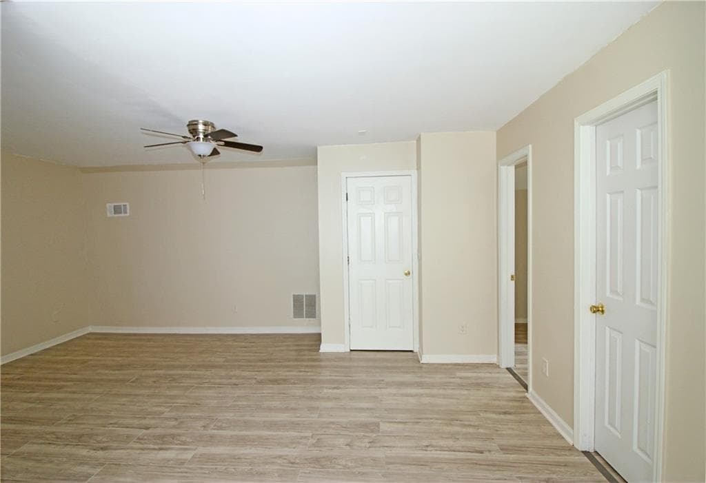 3 bedroom, 2 bathroom, 1,722 sq ft single family residence for sale at 3616 Bristol Overlook, Rex, GA 30273 — photo 8