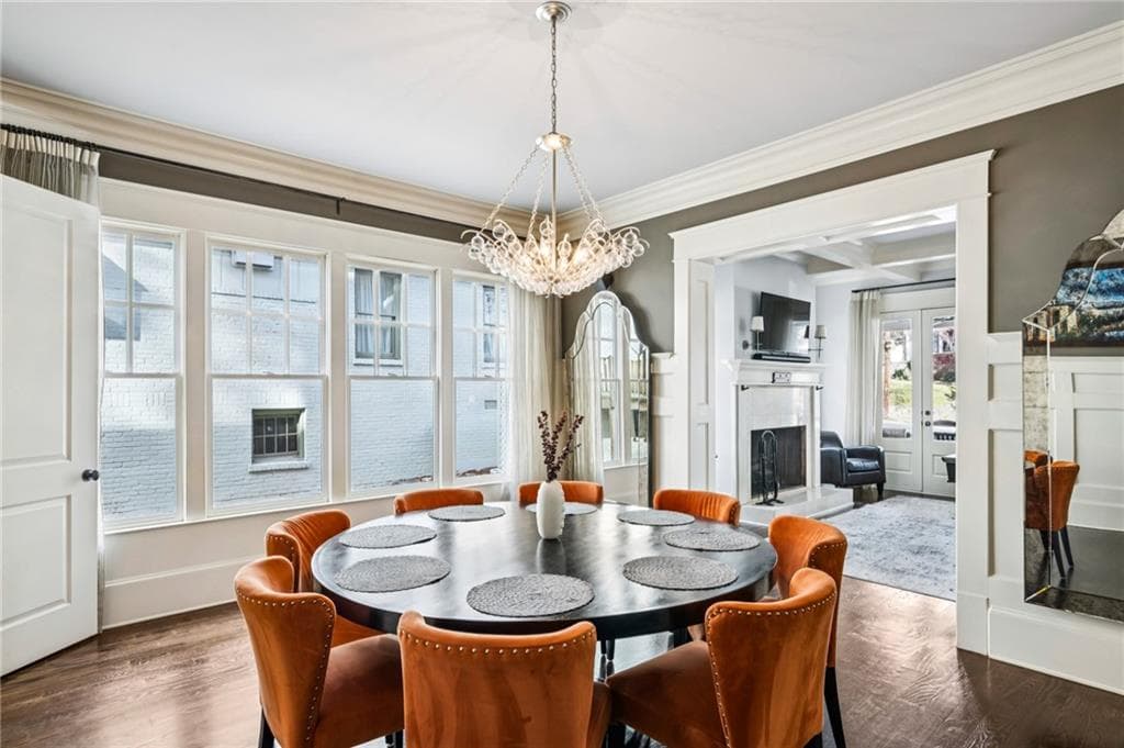 6 bedroom, 7 bathroom, 6,720 sq ft single family residence for sale at 387 9th Street, Atlanta, GA 30309 — photo 10