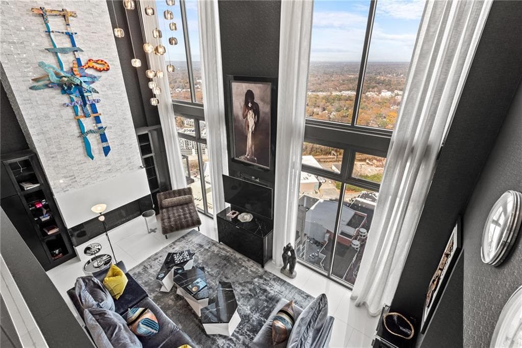 2 bedroom, 3 bathroom, 3,166 sq ft condominium sold at 270 17th Street 4602, Atlanta, GA 30363