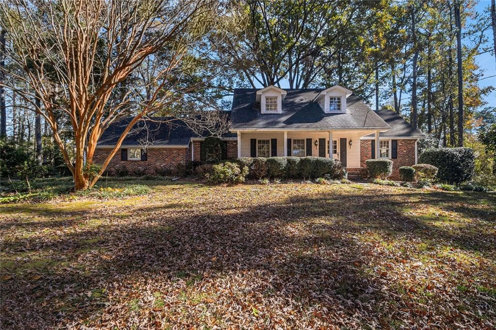 3 bedroom, 2 bathroom, 3,020 sq ft single family residence under contract at 2437 Cardinal Way, Tucker, GA 30084