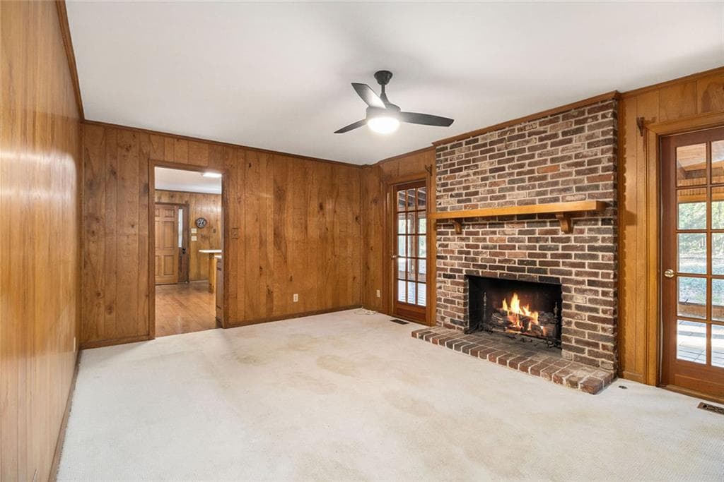 3 bedroom, 2 bathroom, 3,020 sq ft single family residence under contract at 2437 Cardinal Way, Tucker, GA 30084 — photo 2