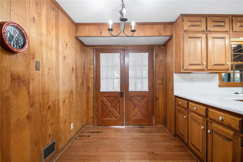 3 bedroom, 2 bathroom, 3,020 sq ft single family residence under contract at 2437 Cardinal Way, Tucker, GA 30084 — photo 7