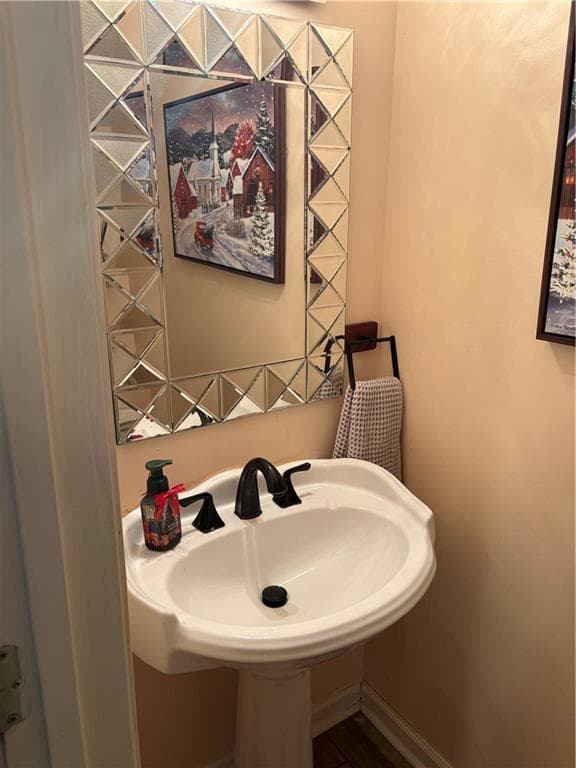 3 bedroom, 3 bathroom, 1,520 sq ft single family residence for sale at 11190 Wittenridge Drive, Alpharetta, GA 30022 — photo 10