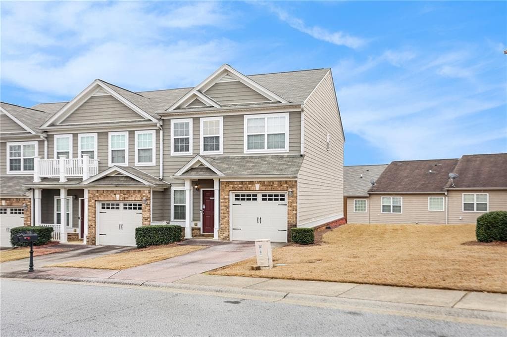 3 bedroom, 3 bathroom, 1,526 sq ft townhouse for sale at 7676 Rutgers Circle, Fairburn, GA 30213 — photo 3