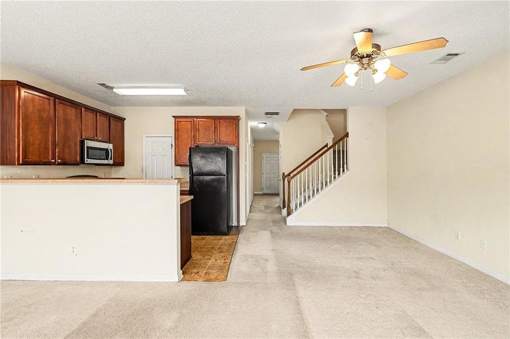 3 bedroom, 3 bathroom, 1,526 sq ft townhouse for sale at 7676 Rutgers Circle, Fairburn, GA 30213 — photo 10