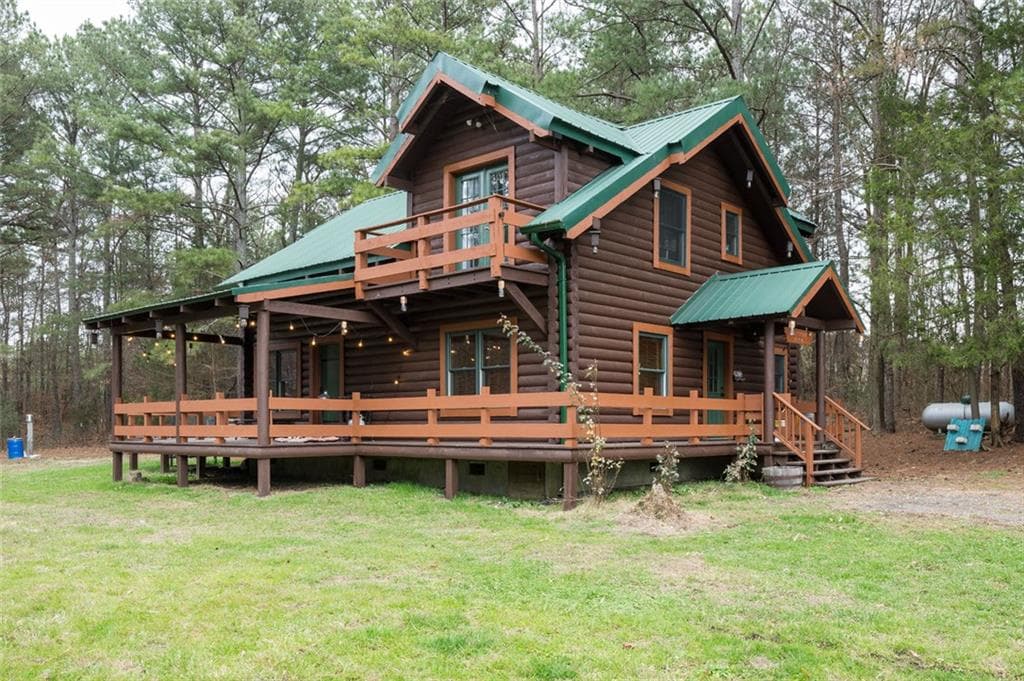 2 bedroom, 2 bathroom, 1,462 sq ft single family residence sold at 199 Spring Place Road, Resaca, GA 30735
