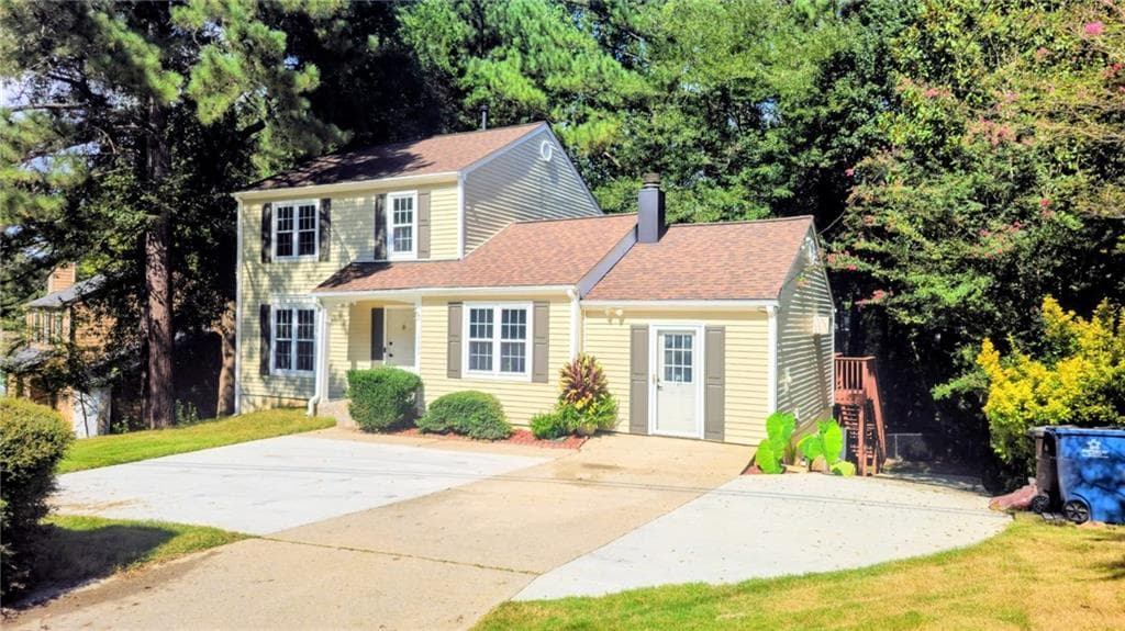 6 bedroom, 6 bathroom, 2,450 sq ft single family residence sold at 10505 Ash Rill Drive, Alpharetta, GA 30022