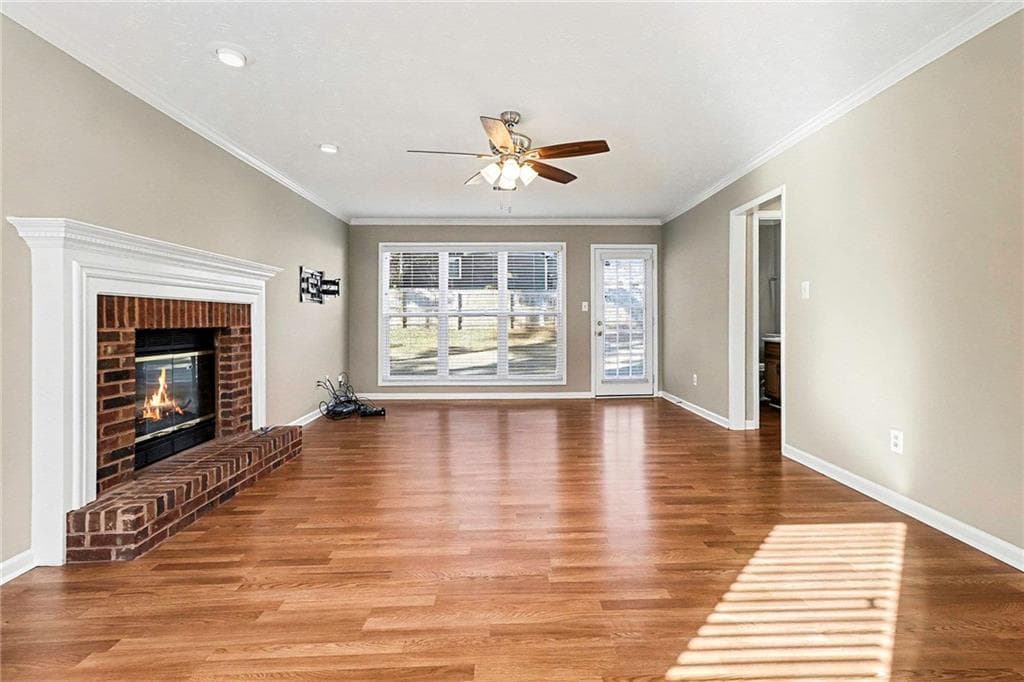 3 bedroom, 3 bathroom, 1,600 sq ft single family residence for sale at 200 Weatherly Drive, Fayetteville, GA 30214 — photo 3