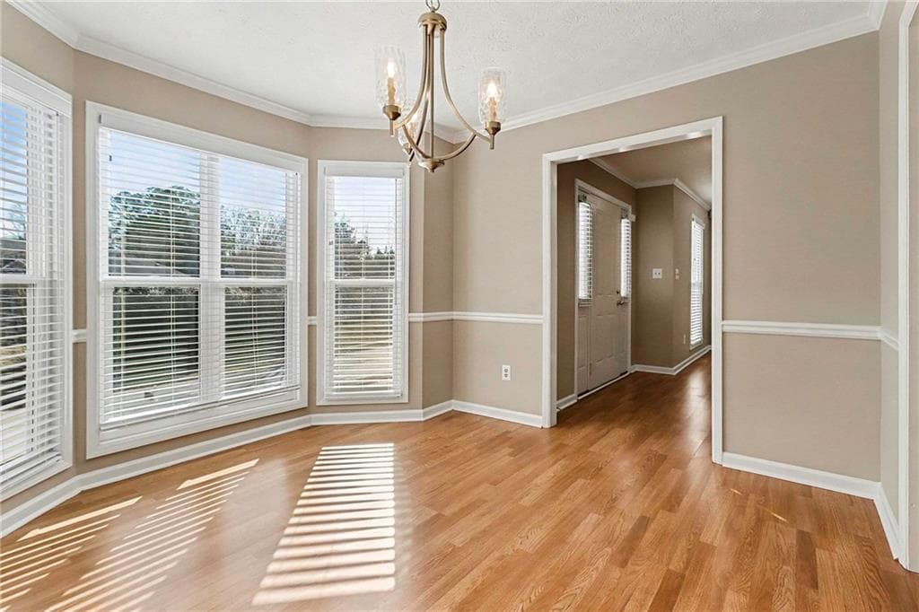 3 bedroom, 3 bathroom, 1,600 sq ft single family residence for sale at 200 Weatherly Drive, Fayetteville, GA 30214 — photo 5