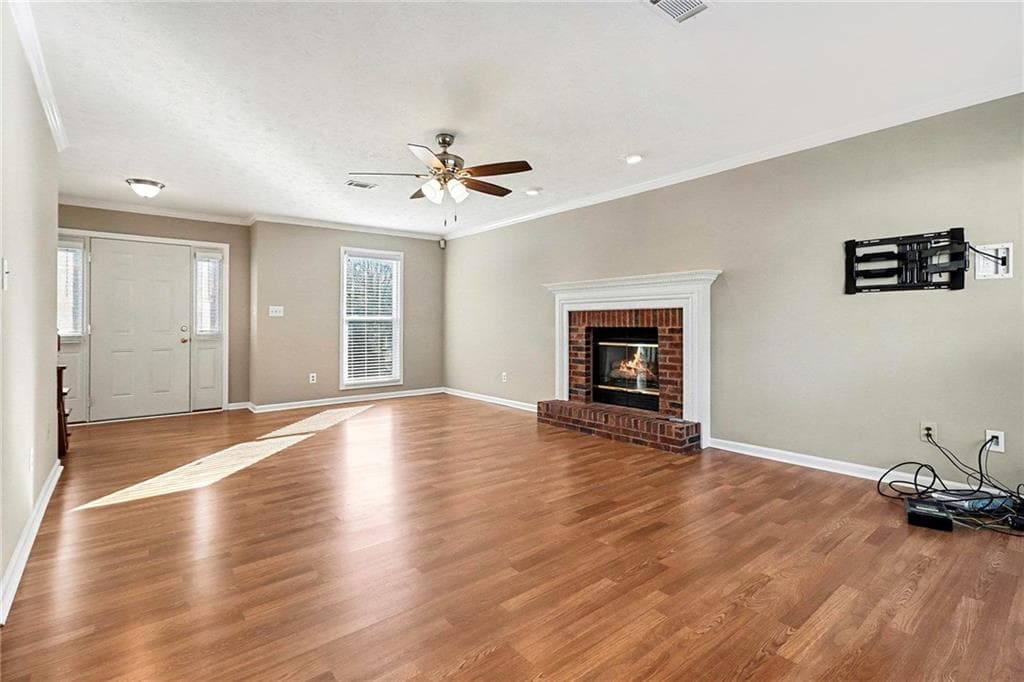 3 bedroom, 3 bathroom, 1,600 sq ft single family residence for sale at 200 Weatherly Drive, Fayetteville, GA 30214 — photo 6