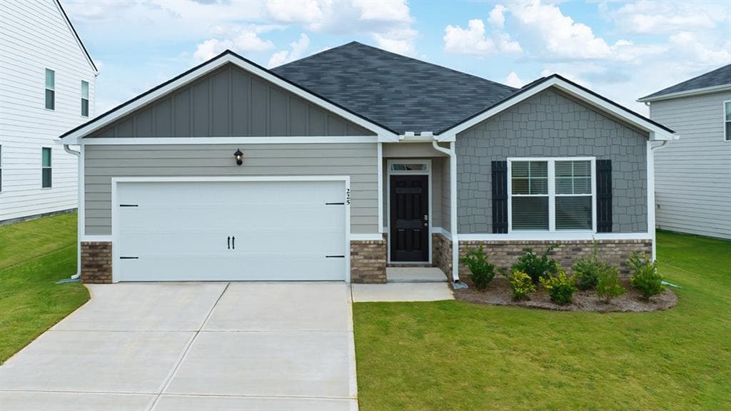 4 bedroom, 2 bathroom, 1,774 sq ft single family residence for sale at 92 White Spruce Way, Newnan, GA 30265