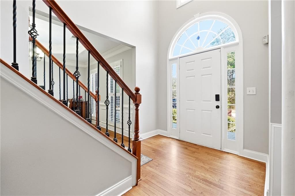 4 bedroom, 3 bathroom, 2,757 sq ft single family residence for sale at 1421 Sutters Drive, Lawrenceville, GA 30045 — photo 4