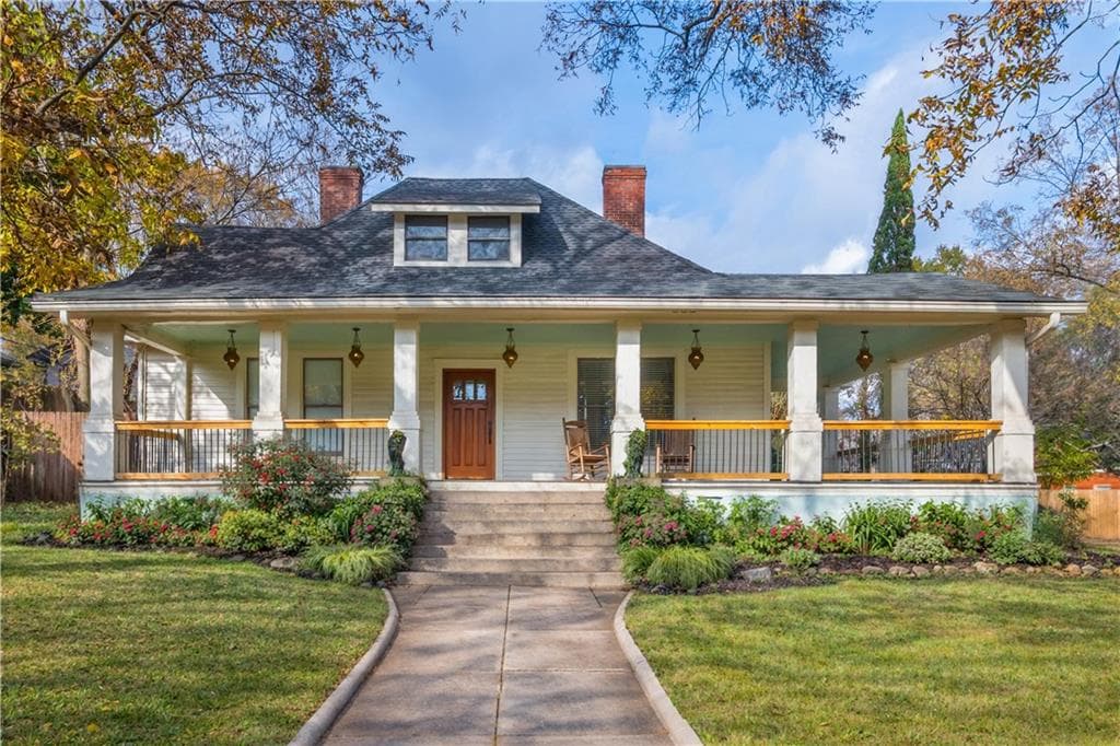 4 bedroom, 4 bathroom, 3,098 sq ft single family residence sold at 1118 Glenwood Avenue, Atlanta, GA 30316