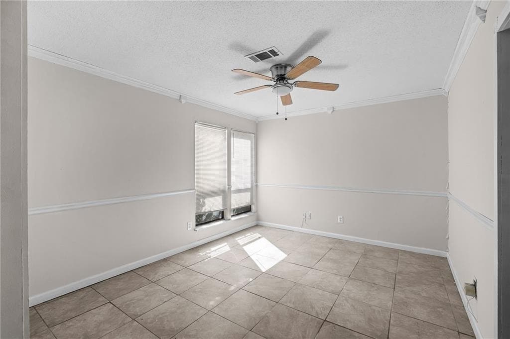 3 bedroom, 3 bathroom, 2,148 sq ft single family residence for rent at 990 Chapman Lane, Stone Mountain, GA 30088 for $2,000 a month — photo 6
