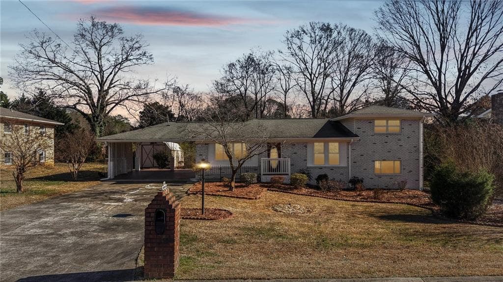 3284 Bernard Drive, Marietta, GA 30066 — most recent listing photo