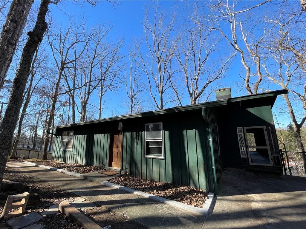5350 Woodland Circle, Gainesville, GA 30504 — most recent listing photo