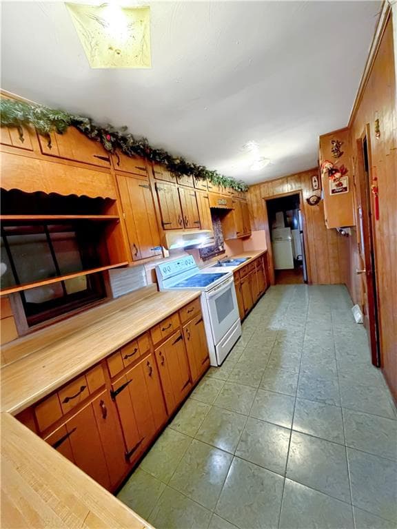 4 bedroom, 2 bathroom, 1,304 sq ft single family residence under contract at 1639 Whiting Drive, Gainesville, GA 30504 — photo 4