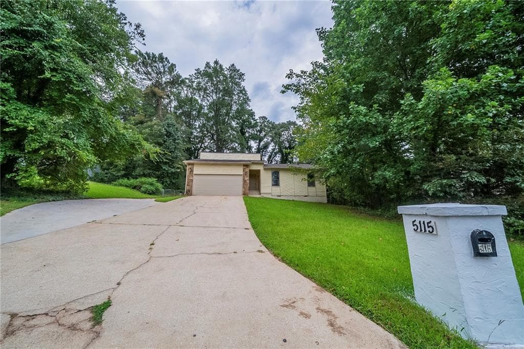 5115 Carole Place, Stone Mountain, GA 30087 — most recent listing photo