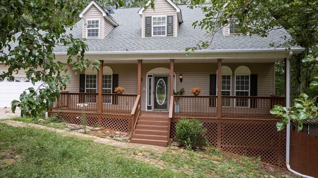 267 Pointe Willow Dr Drive, Cleveland, GA 30528 — most recent listing photo