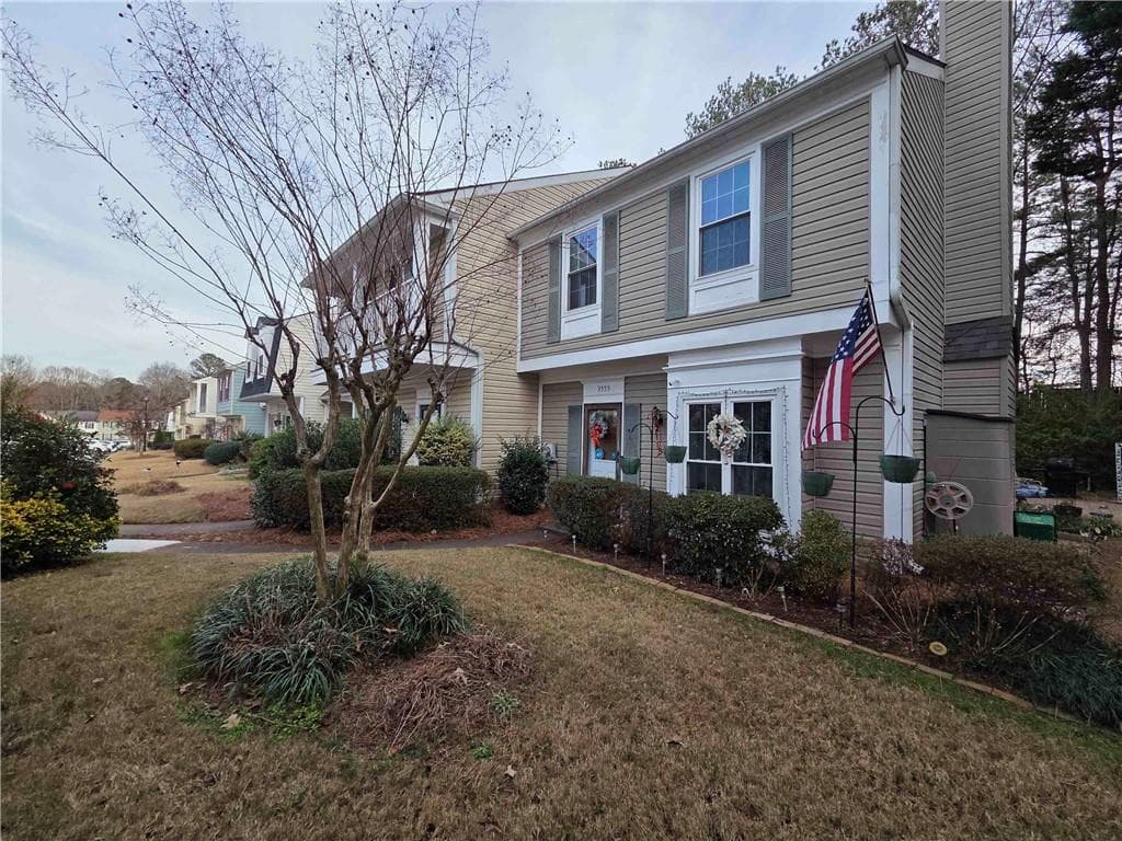 2 bedroom, 3 bathroom, 1,674 sq ft townhouse for sale at 3555 MONTICELLO, Peachtree Corners, GA 30092 — photo 1 of 24