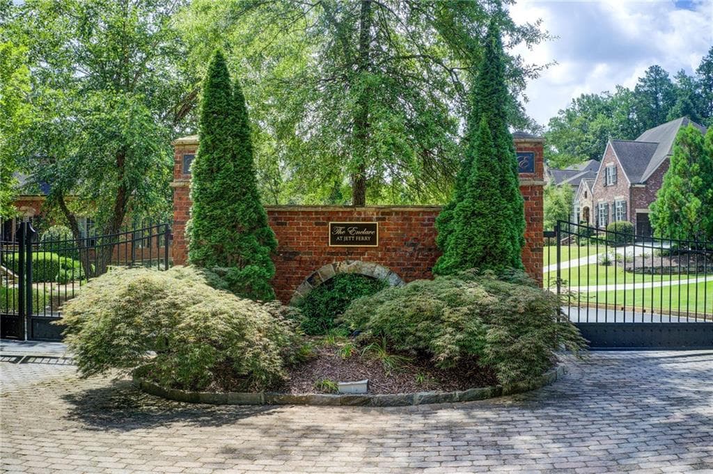 other for sale at 3869 Teesdale Court, Sandy Springs, GA 30350 — photo 2