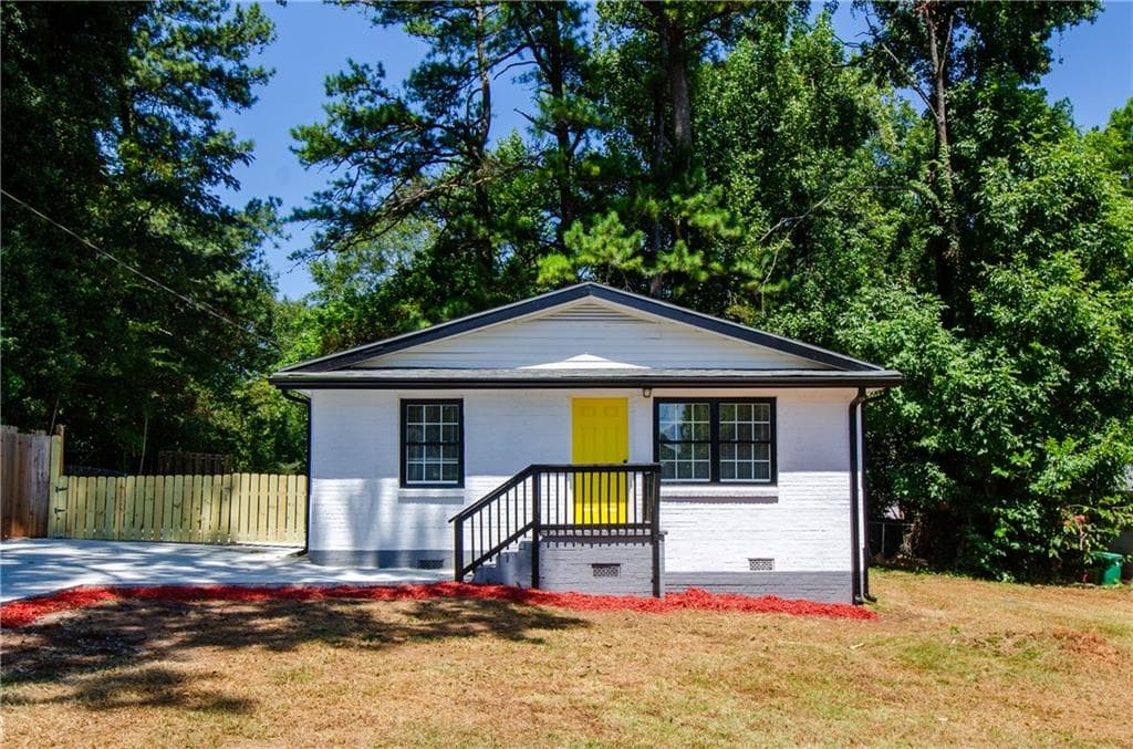 4244 Lindsey Drive, Decatur, GA 30035 — most recent listing photo