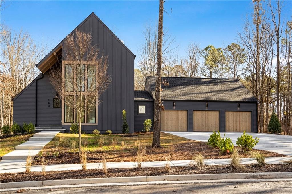 140 Cedarwood Lane, Roswell, GA 30075 — most recent listing photo