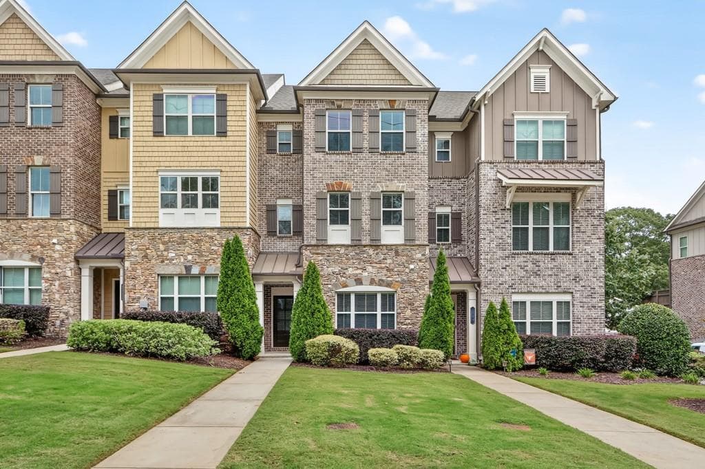 1385 Hawthorne Avenue, Smyrna, GA 30080 — most recent listing photo