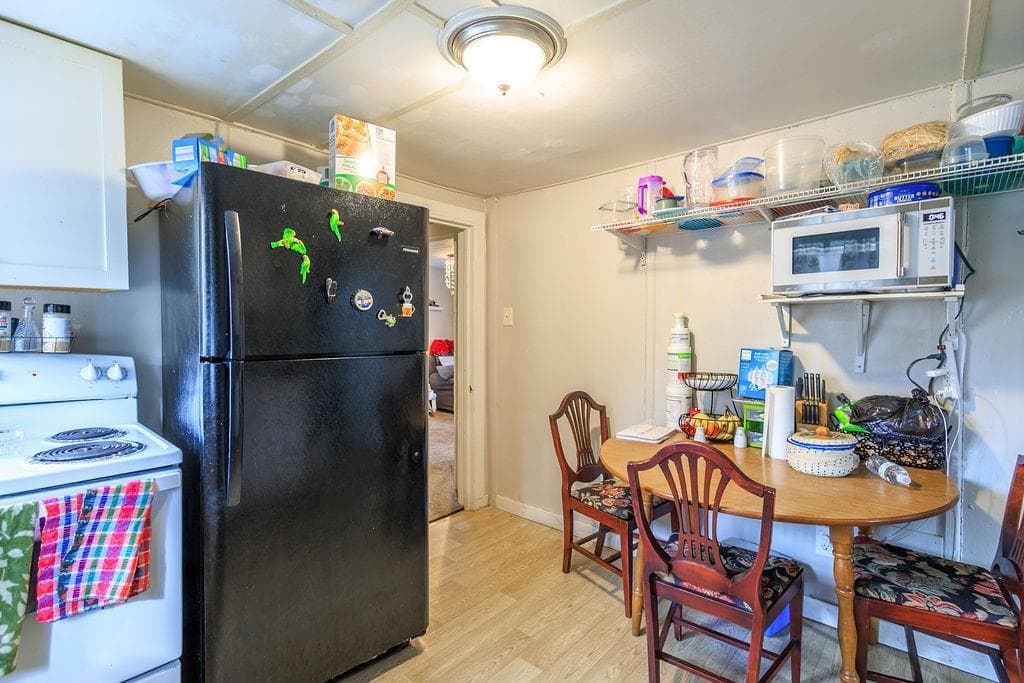 2 bedroom, 1 bathroom, 600 sq ft single family residence for sale at 70 Daisy Circle, Canton, GA 30114 — photo 6