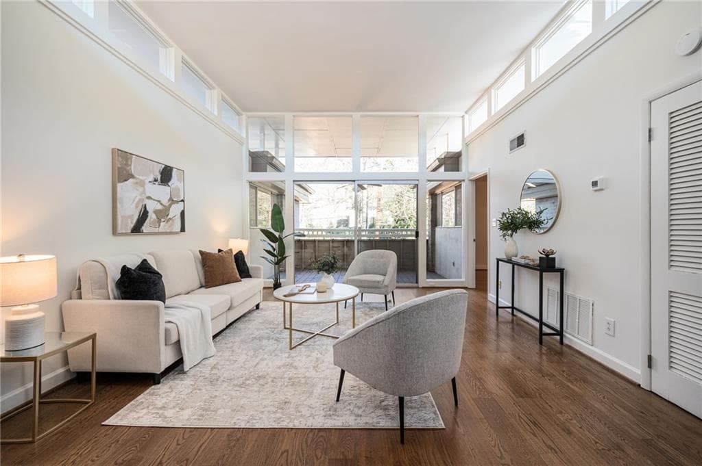 346 Carpenter Drive 22, Atlanta, GA 30328 — most recent listing photo