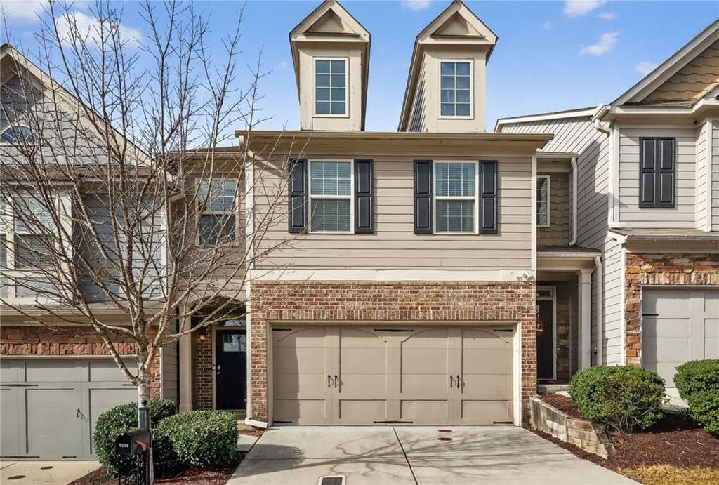 3 bedroom, 3 bathroom, 2,016 sq ft townhouse sold at 5008 WhiteOak Pointe 15, Smyrna, GA 30080