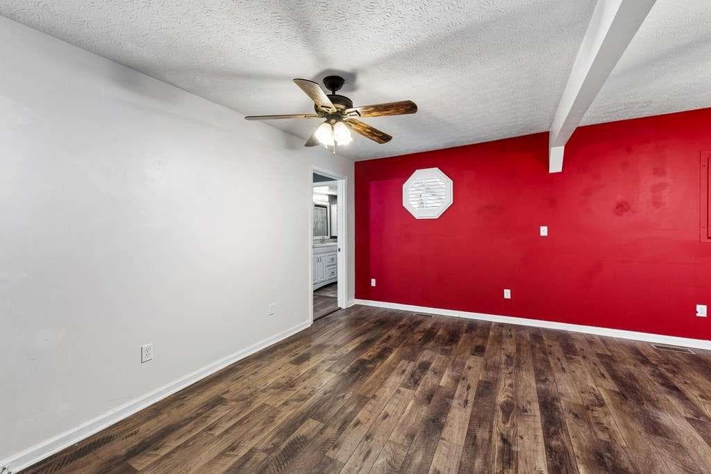 3 bedroom, 2 bathroom, 1,240 sq ft single family residence under contract at 118 Jordan Road, Blairsville, GA 30512 — photo 5