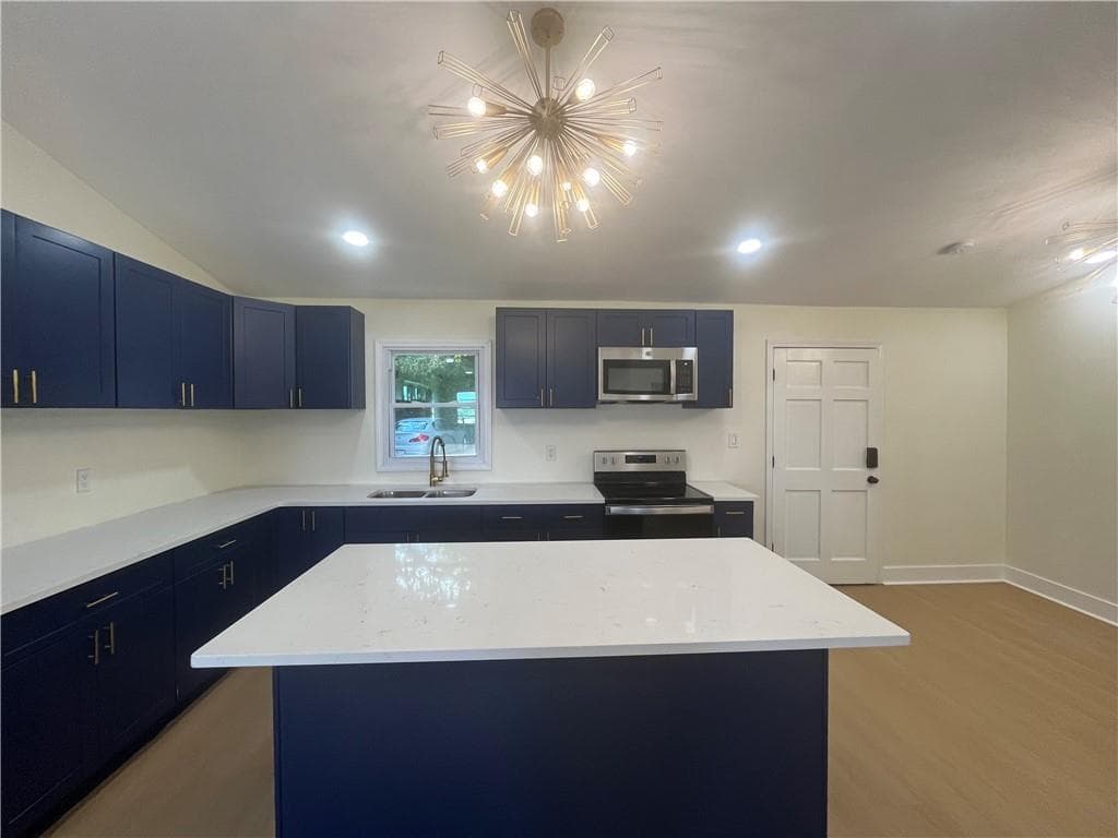 3 bedroom, 1 bathroom duplex for rent at 1645 Metropolitan Parkway A, Atlanta, GA 30310 for $1,795 a month — photo 9