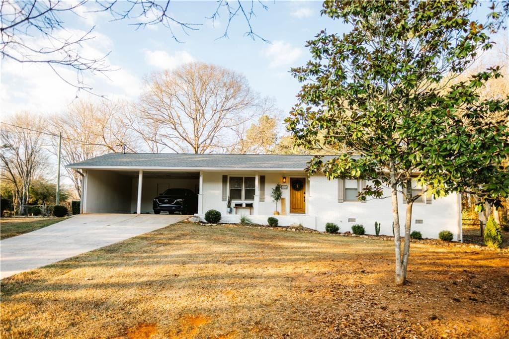 955 Victoria Lane, Oxford, GA 30054 — most recent listing photo