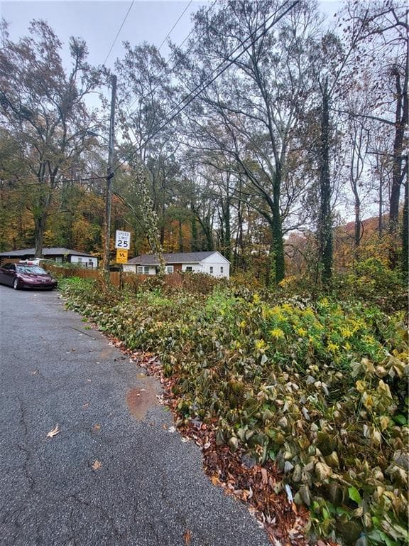 single family residence for sale at 00 Swallow Circle, Atlanta, GA 30315 — photo 2