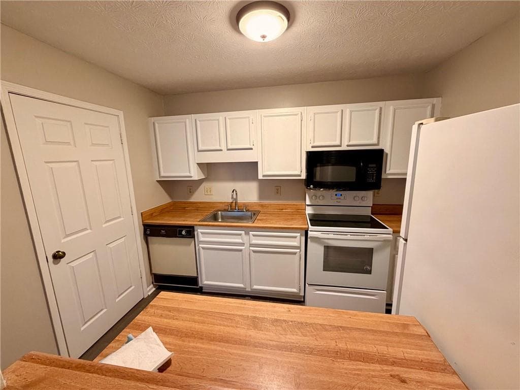 1 bedroom, 1 bathroom, 884 sq ft condominium for sale at 1387 Branch Drive, Tucker, GA 30084 — photo 8